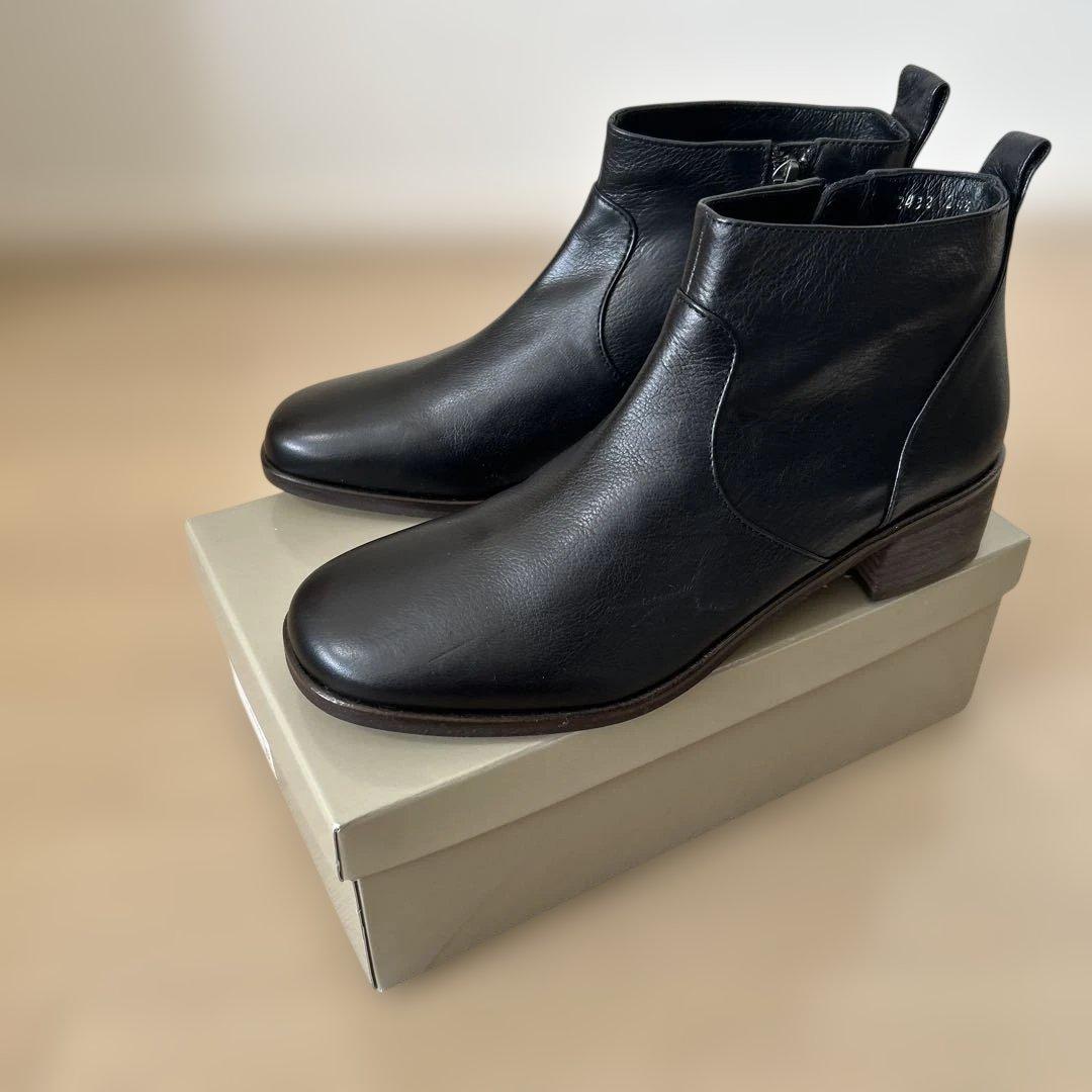 マーガレットハウエルアイデアショートブーツ24.5㎝ブラック