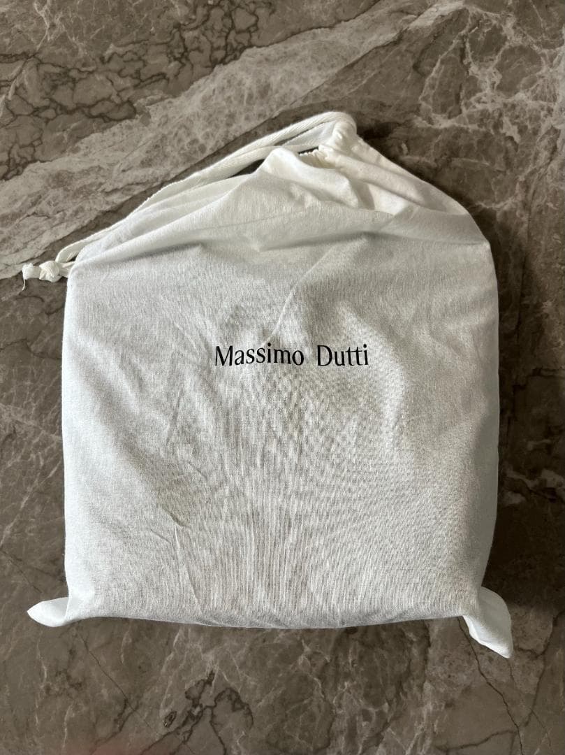 Massimo Dutti 編み込みレザーバッグ ブラック