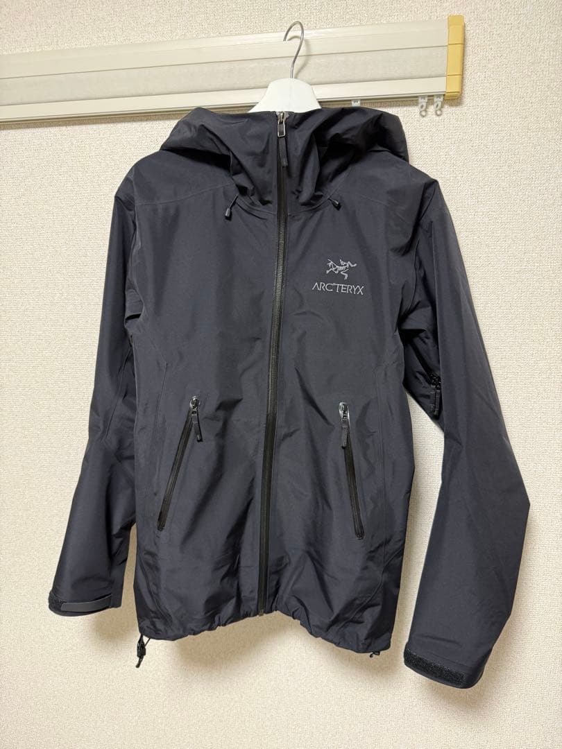 ジャケット・アウター Arc'teryx BETA LT Jacket XS