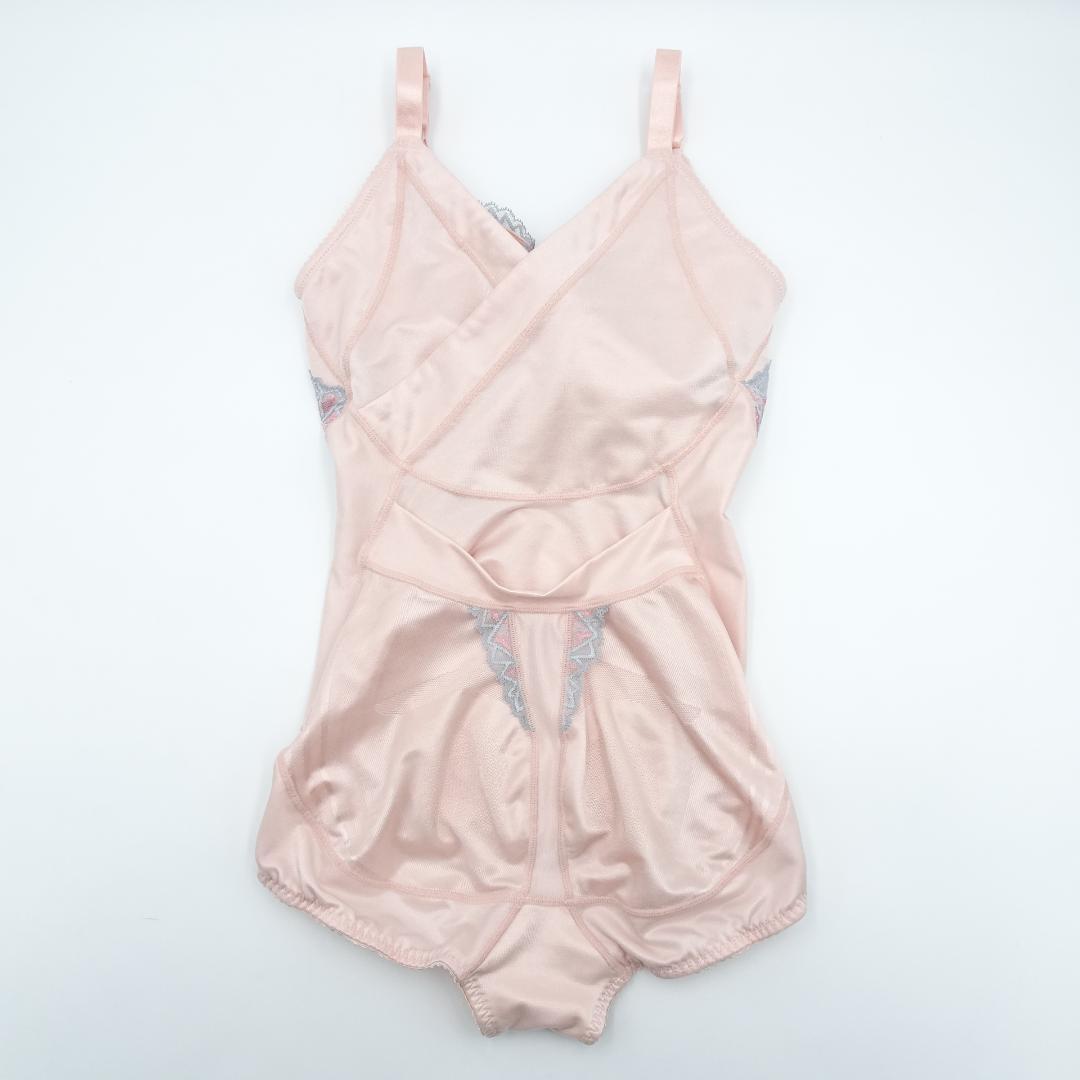 マルコ　カーヴィシャスカレス　ボディスーツ　ピンク　B70M　未使用品