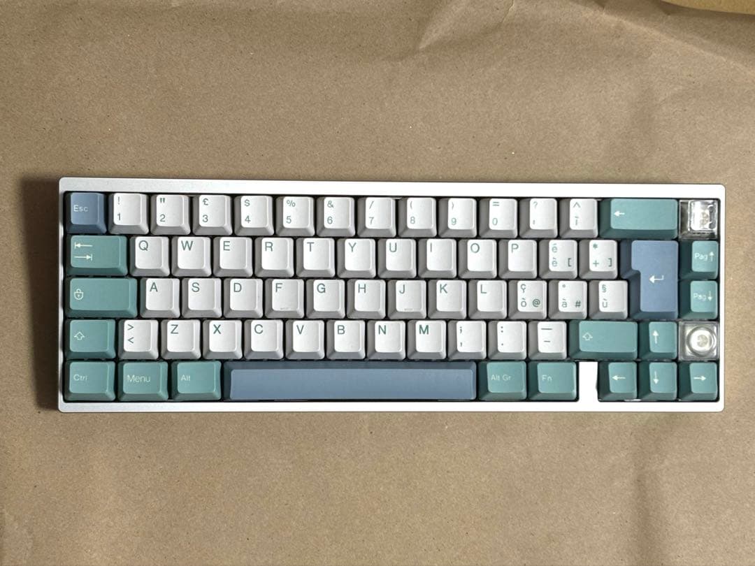 Qwertykeys neo65 カスタム自作キーボード