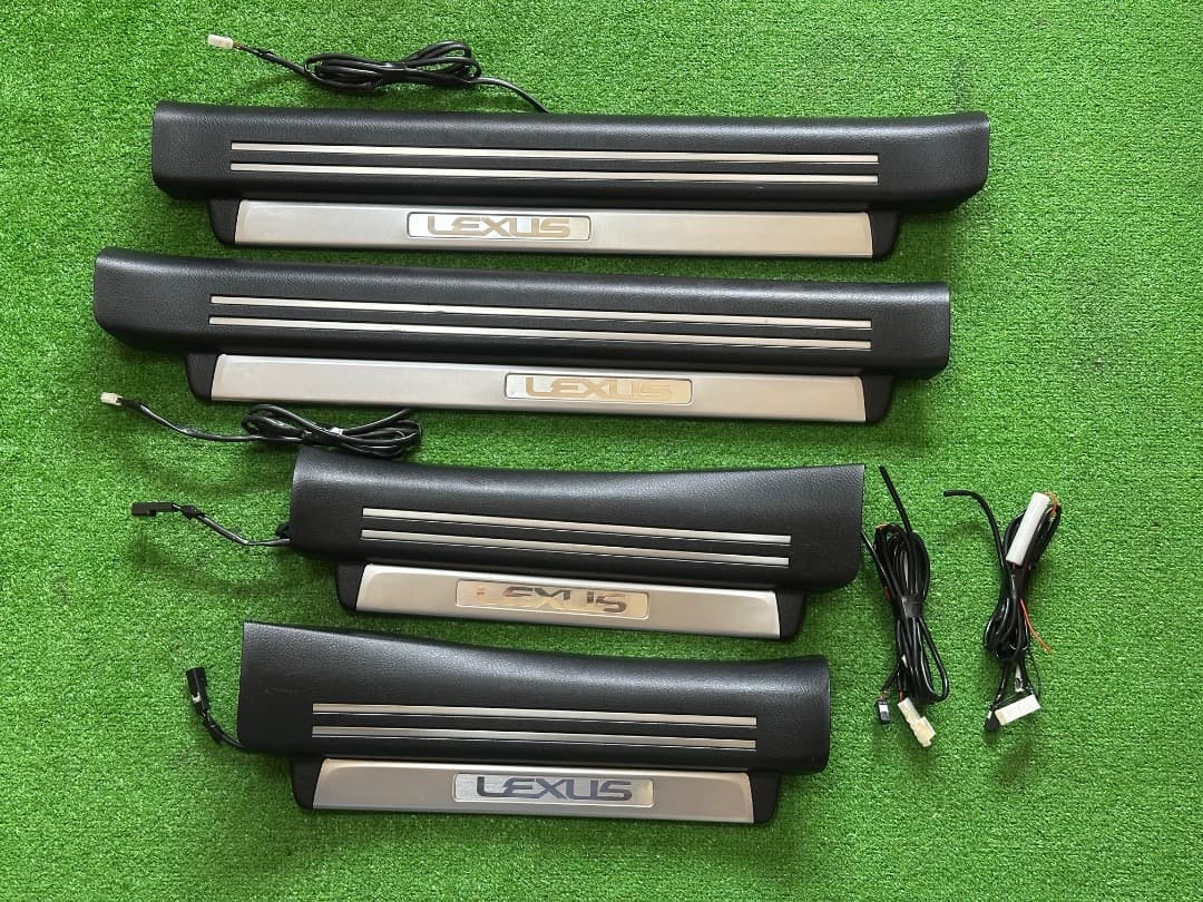 レクサス LS460 USF40 LEDイルミネーションホワイトスカッフプレート