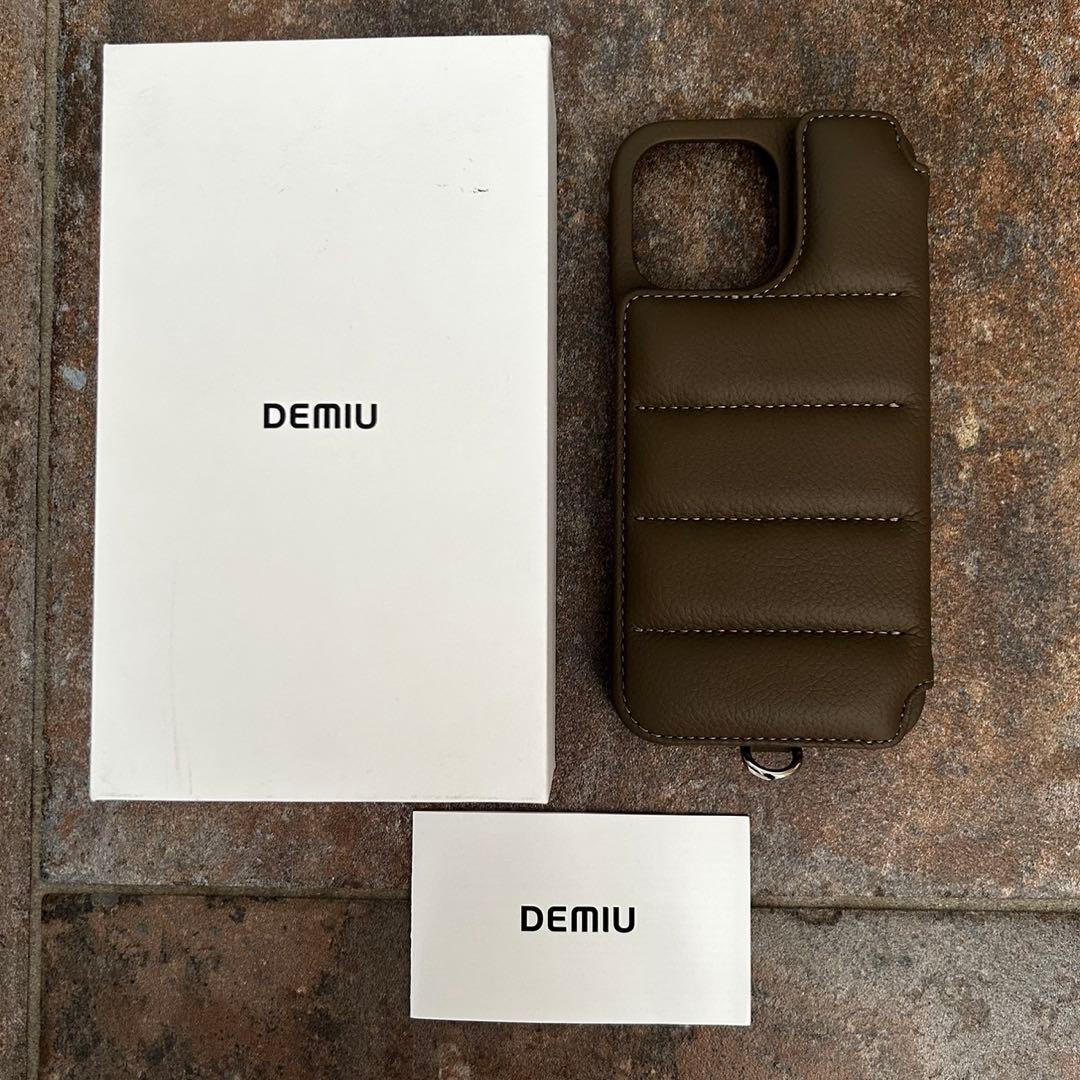 「DEMIU」BALLON iPhone16ProMax