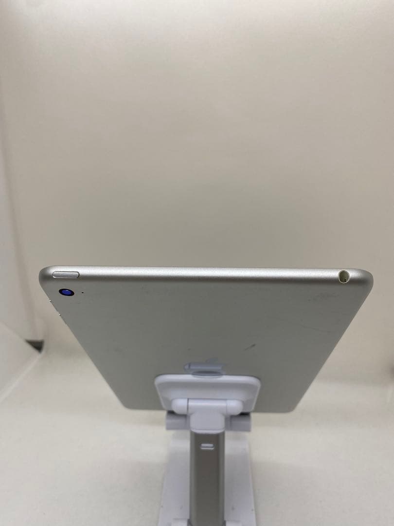iPad mini 4 - 128GB - バッテリー89% 8GHKK