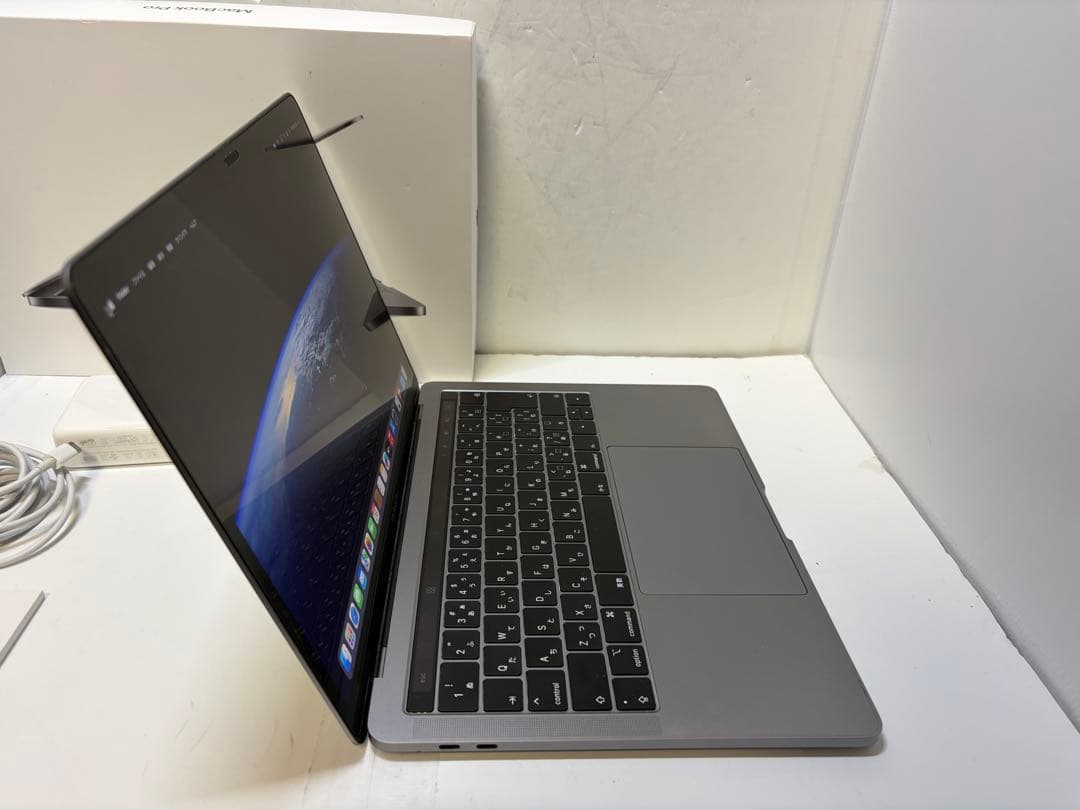 MacBookPro ダブルOS Windows11&sequoia 032