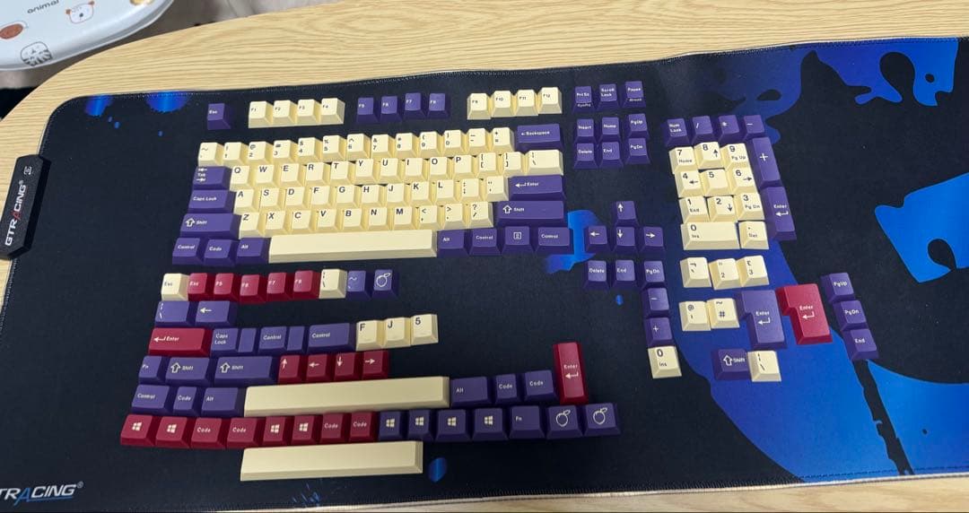 GMK plum キーキャップ(R1)