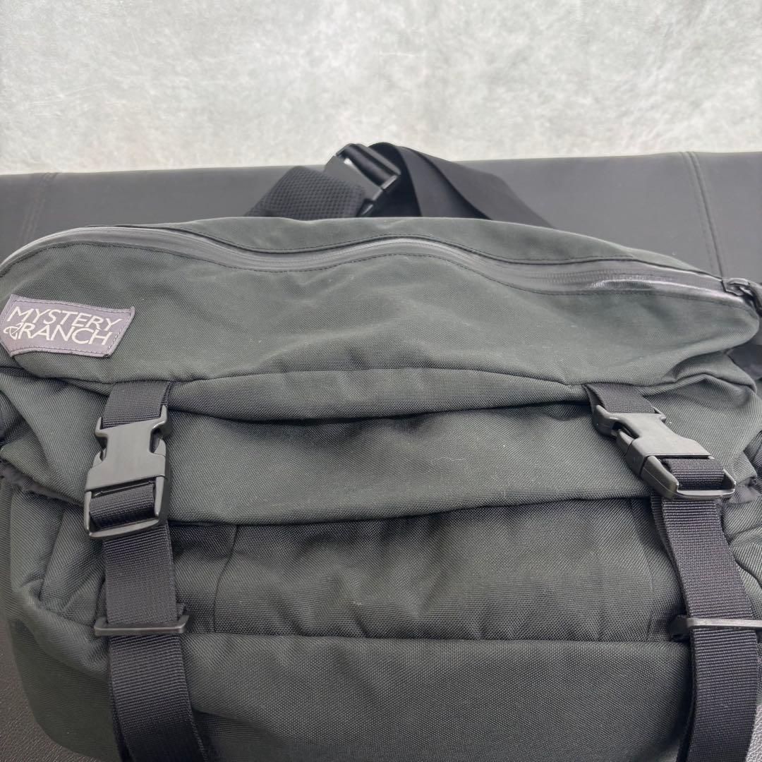 MYSTERY RANCH メッセンジャーバッグ ショルダーバッグ インベーダー