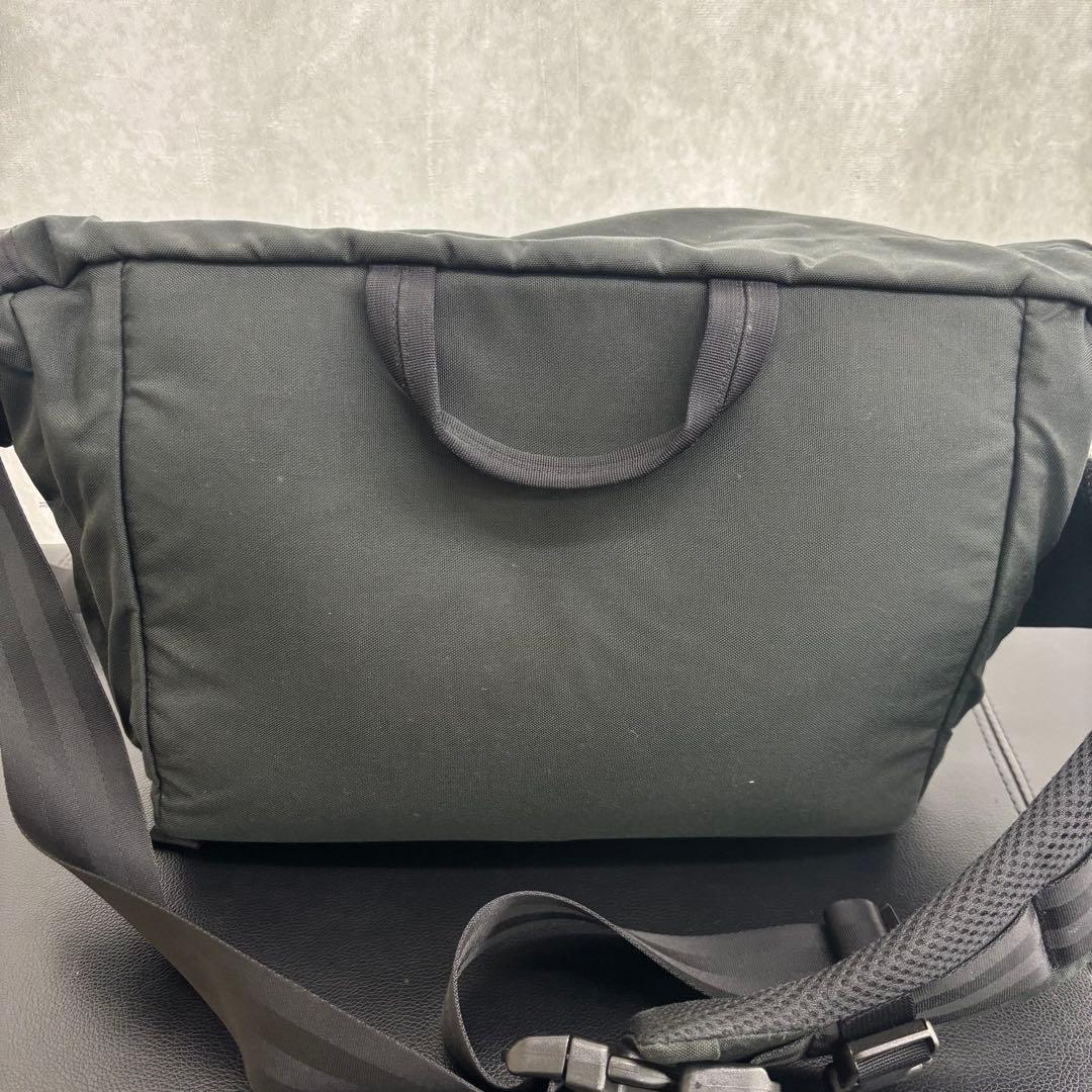 MYSTERY RANCH メッセンジャーバッグ ショルダーバッグ インベーダー