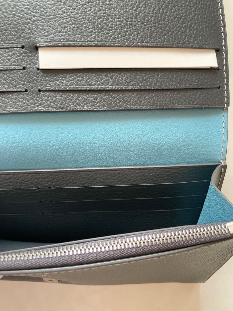 agnès b. ダークグレー 長財布