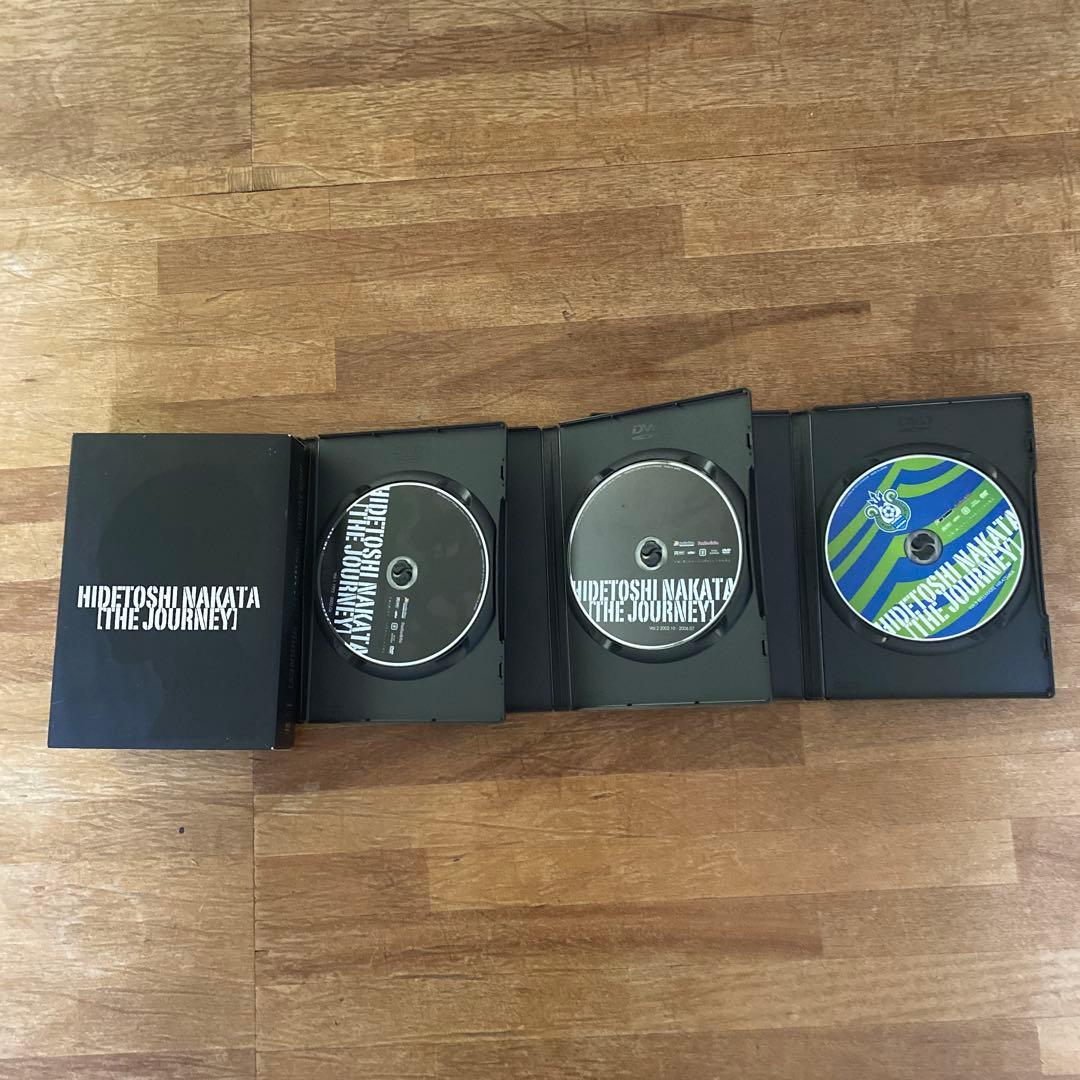 サッカー関連のDVD、本を大量まとめ売りです。中田英寿、クーバーも！！