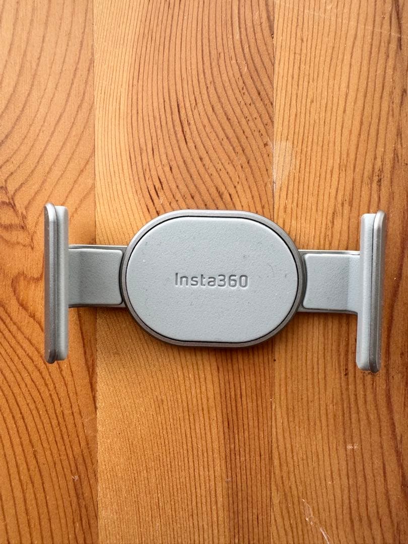 A*u様 Insta360 Flow Creator Kit ホワイト 本体 付