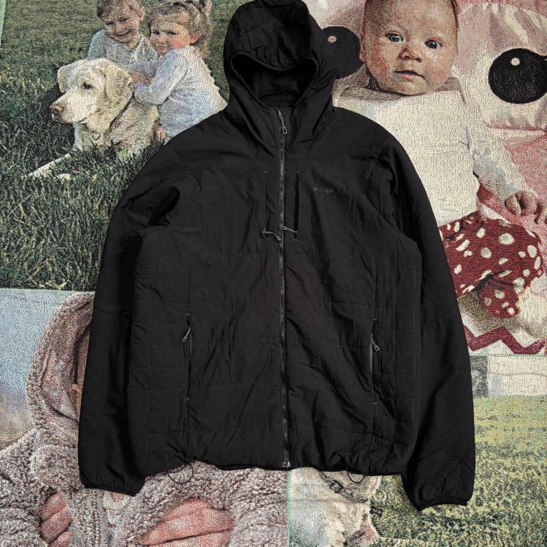 patagonia　パタゴニア　ナノエアフーディー