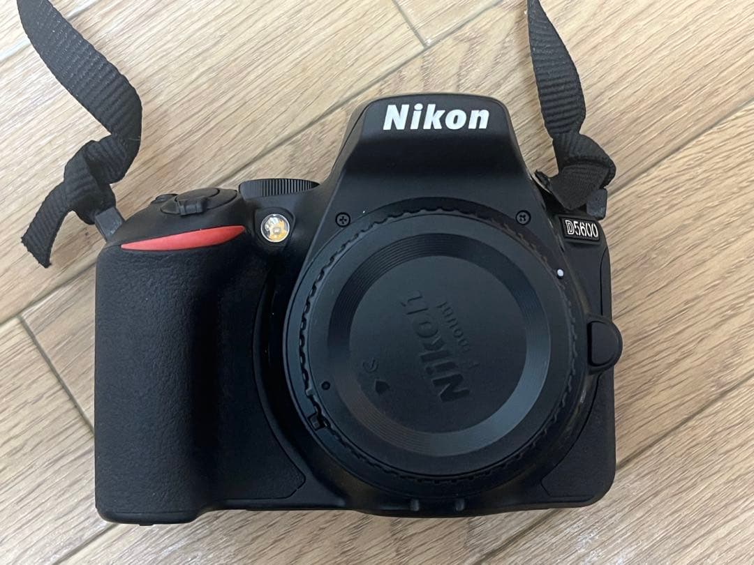 ✦ ✦金龍✦ ✦ NikonD5600 デジタル一眼レフ レンズ2本セット