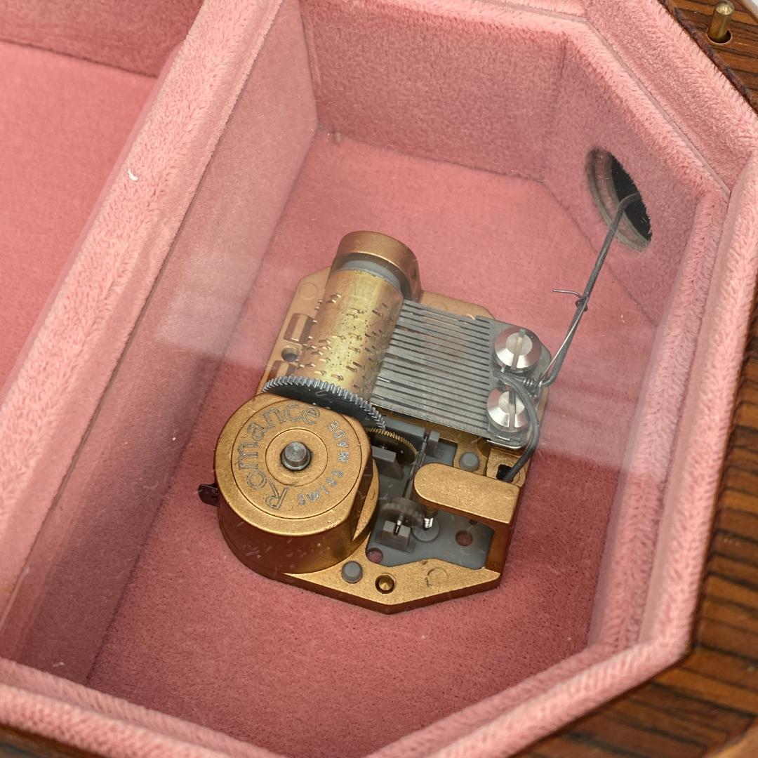 ◆新品同様◎REUGE リュージュ 小物入れオルゴール 象嵌細工 鍵付き