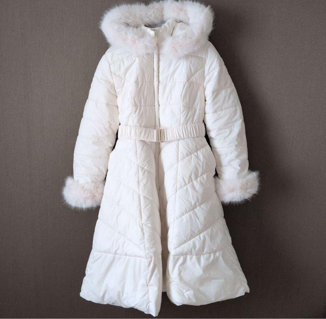 取り外し可能なファー＆ベルト付きフィット＆フレアキルティングコート tocco