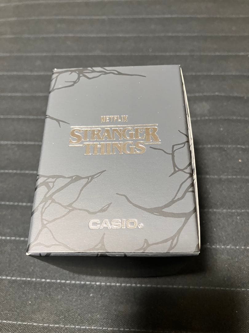 CASIO カシオ AQ-800EST-1AJR ストレンジャーシングスコラボ