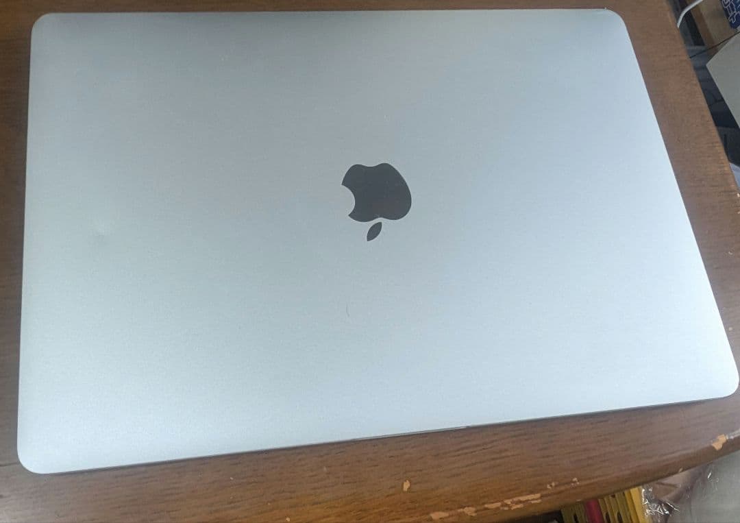 MacBook Pro (13インチ, 2020)　シルバー