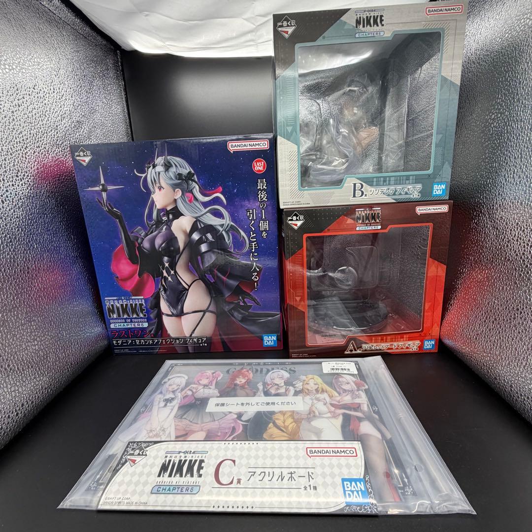 一番くじ 勝利の女神NIKKE ラストワン モダニア　A賞ラピ　B賞 シンデレラ