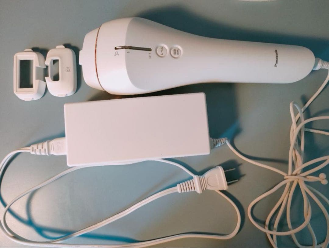 Y*i様 Panasonic 光美容器 光エステ 脱毛器 ES-WP80