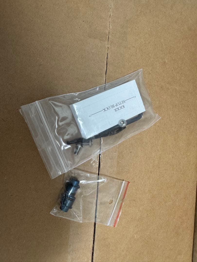 アクセサリー INSIDE RIDE E-flex Wahoo KICKR CORE