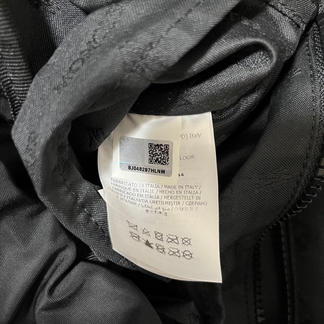 【希少美品】モンクレール AMI リュック バックパック ロゴ刺繍 黒