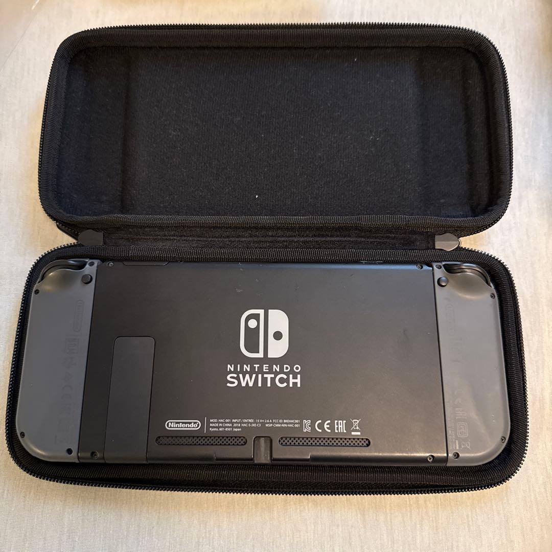 Nintendo Switch 本体と付属品セット（純正品ケース付き）