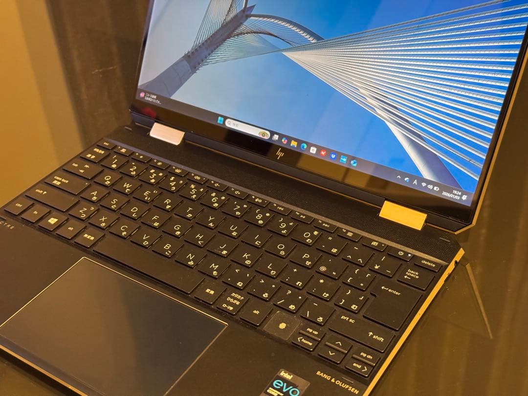 HP Spectre x360 13.3インチ ノートPC