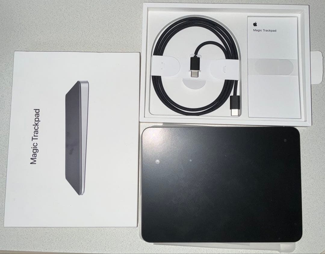 Magic Trackpad （USB-C)ブラック（Multi-Touch対応