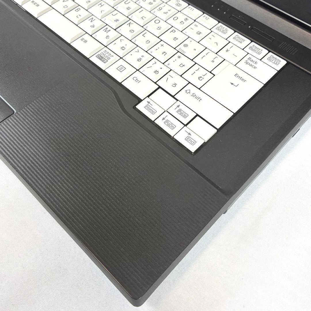 Windowsノート本体 FUJITSU LIFEBOOK A576P SSD256GB Win11 PC