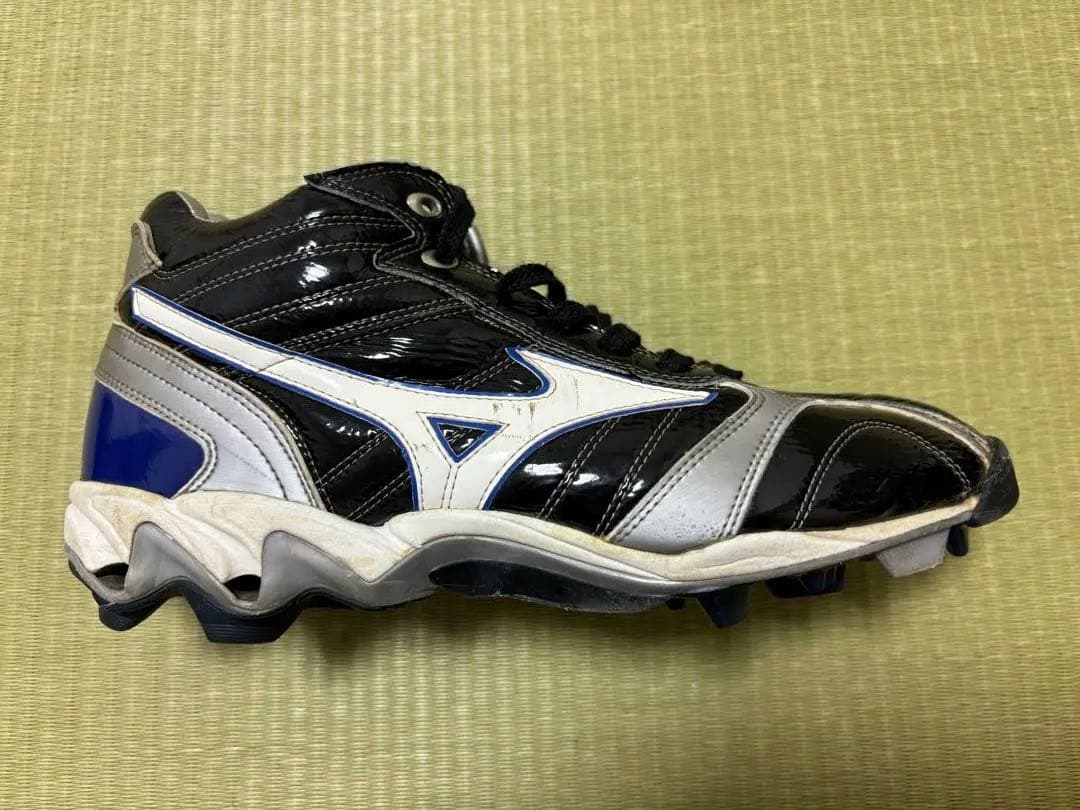 Mizuno pro 支給品野球スパイク ミドルカット 黒/青/白