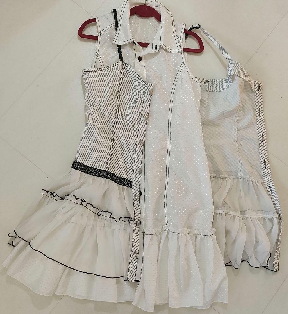 ALGONQUINS ノースリーブホワイトワンピース フリル付き