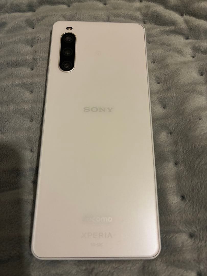 SONY Xperia ホワイト
