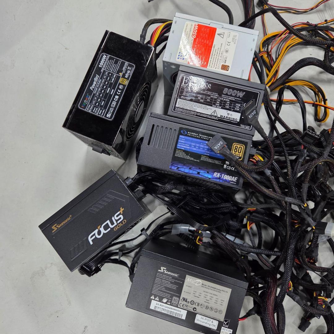 通電確認済 電源ユニット 800W 3個 1000W 2個 650W 1個 17