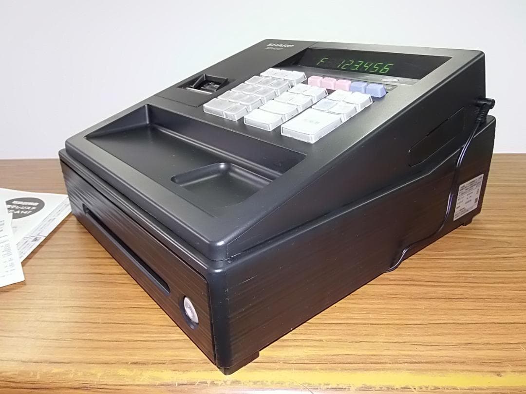 人気の黒321設定無料横型領収証シャープ　インボイスレジスターXE-A147