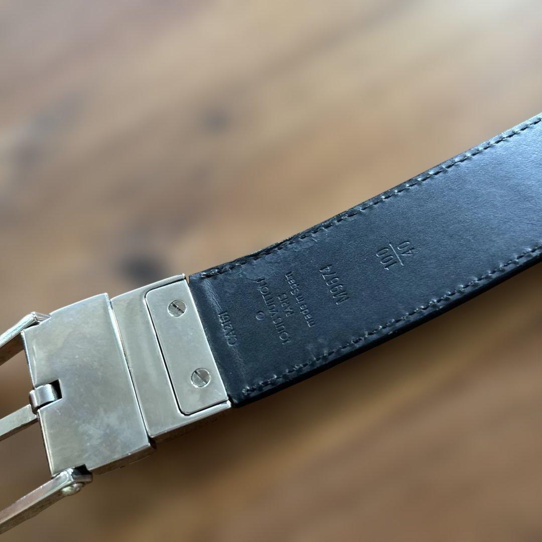 LOUIS VUITTON 黒レザーベルト