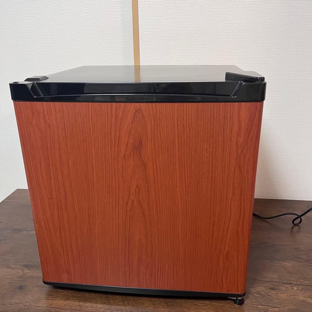 【2020年製】小型冷蔵庫　46L PRC-B051D-M