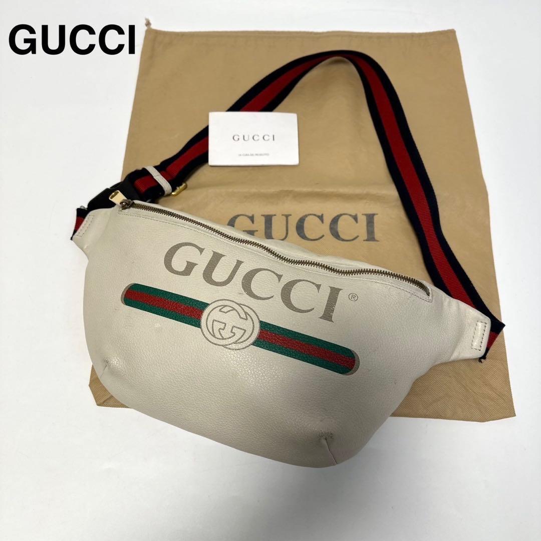 k61【美品】グッチ　ロゴプリント　レザー　シェリーライン　ボディバッグ