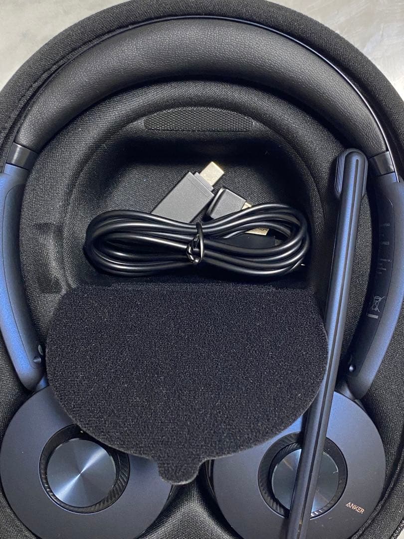 Anker PowerConf H700（ワイヤレスヘッドセット）