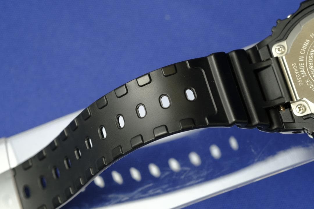 【中古】CASIO G-SHOCK GW-M5610R 電波ソーラー(85)