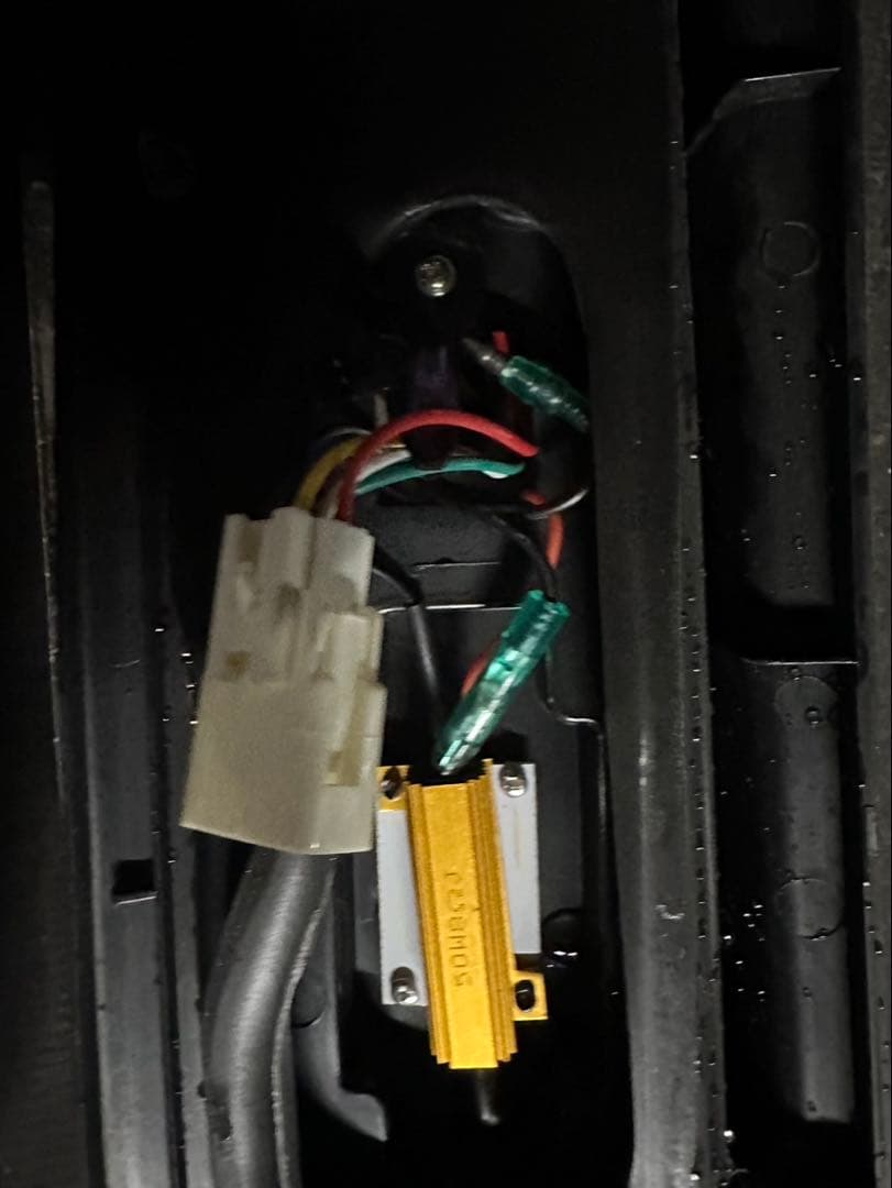 トヨタ 200系 ハイエース ジュエルLEDテールランプ ULTRA Ζ