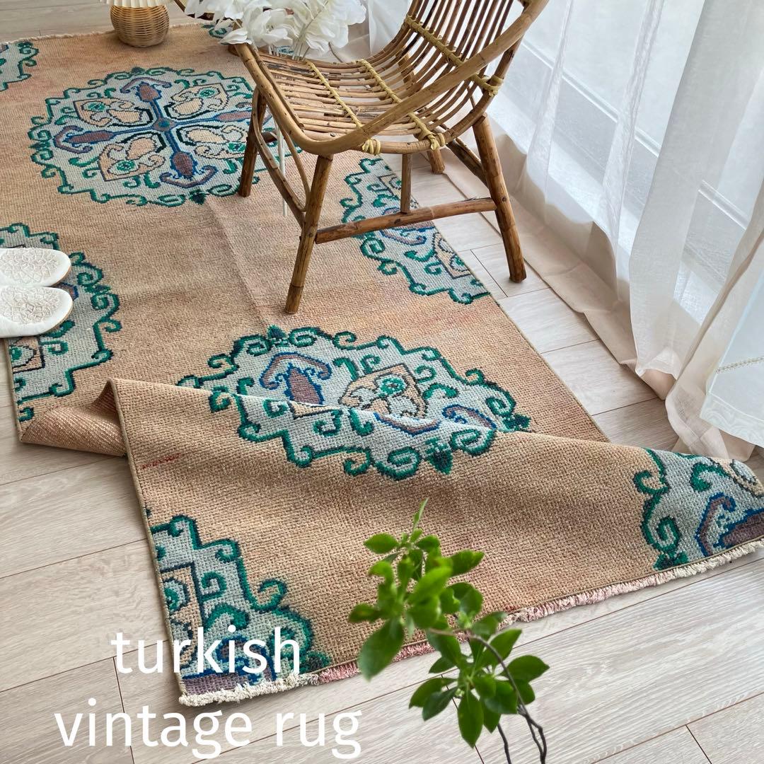 コーラルベージュ77×202グリーン　メダリオンランナー　トルコヴィンテージラグ