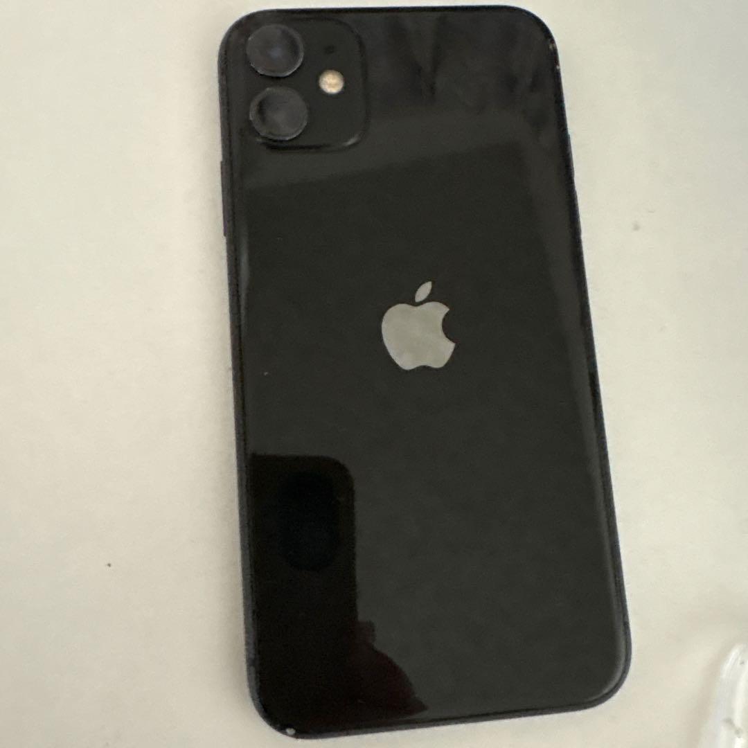 iPhone 11 64GB SIMフリー