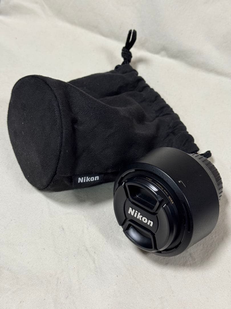 AF-S NIKKOR 50mm f/1.8G ニコン 単焦点レンズ フード付き
