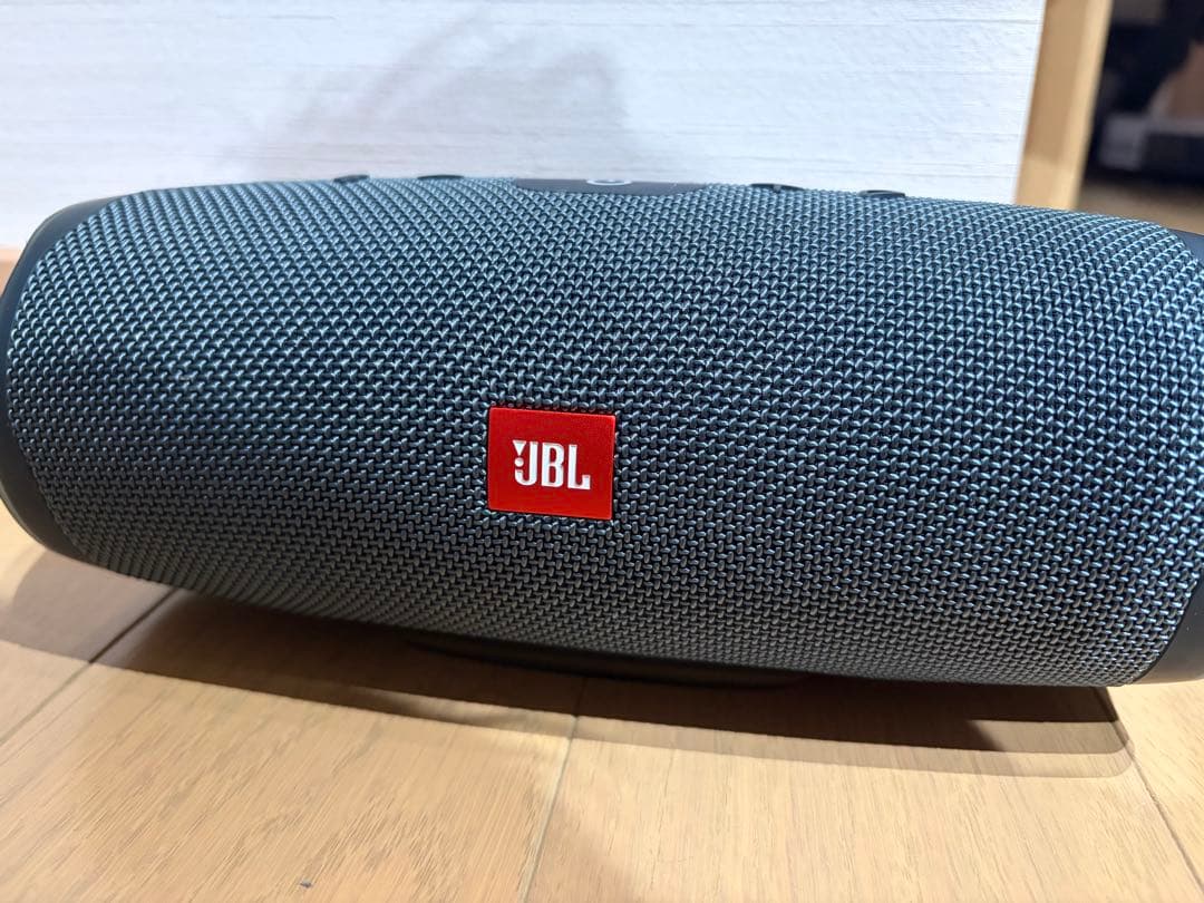 JBL Charge Essential 2 ワイヤレススピーカー