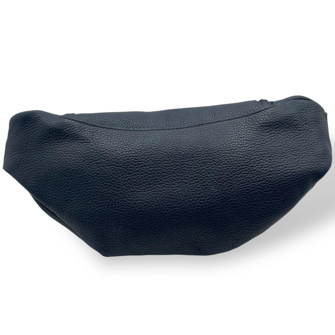 美品　コーチ　ウエストポーチ　ボディバッグ　レザー　シボ革　ネイビー