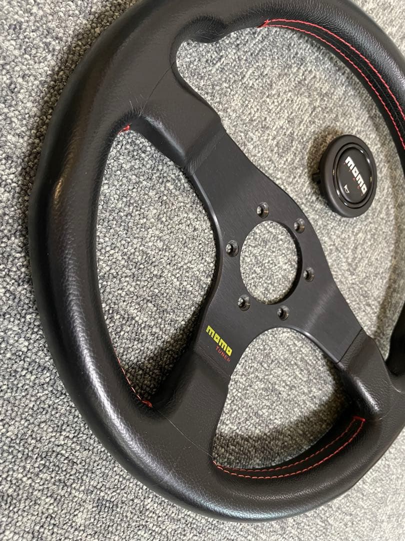 momo tuner ステアリング 32φ