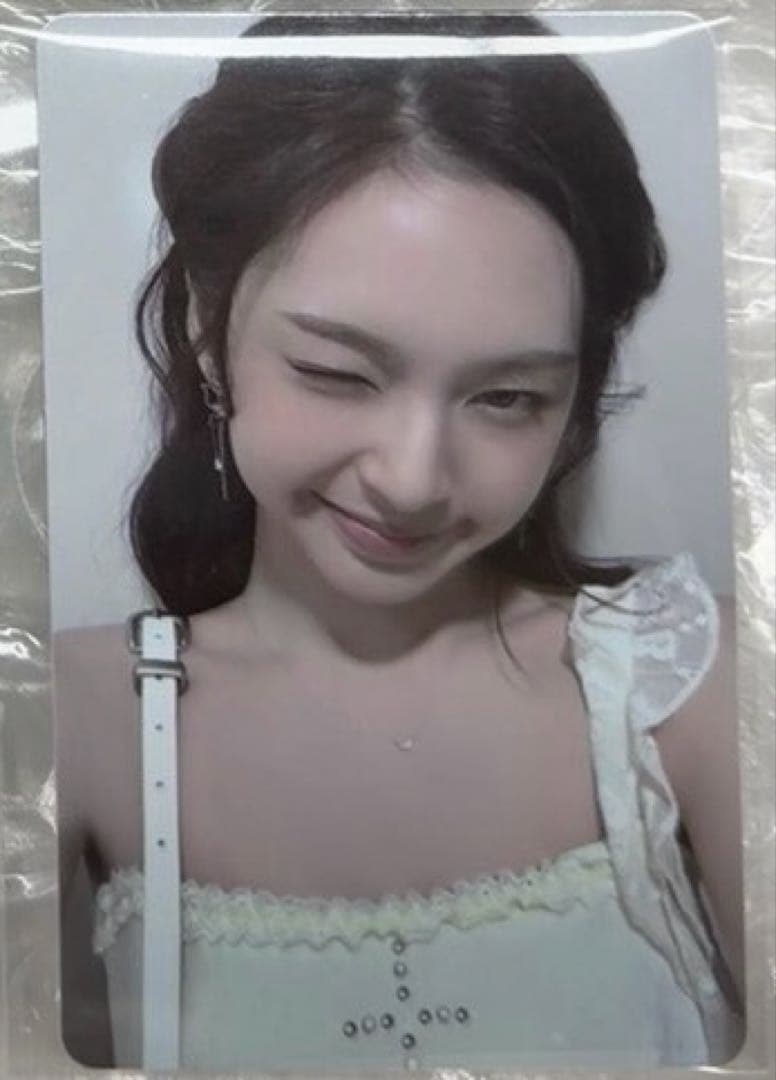 babymonster 台北ポップアップ　買い上げ　トレカ　チキータ