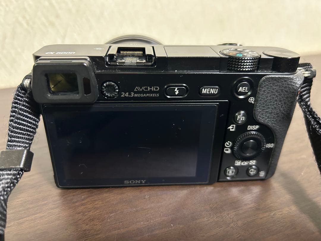 SONY α6000 （ILCE-6000Y）ミラーレス一眼