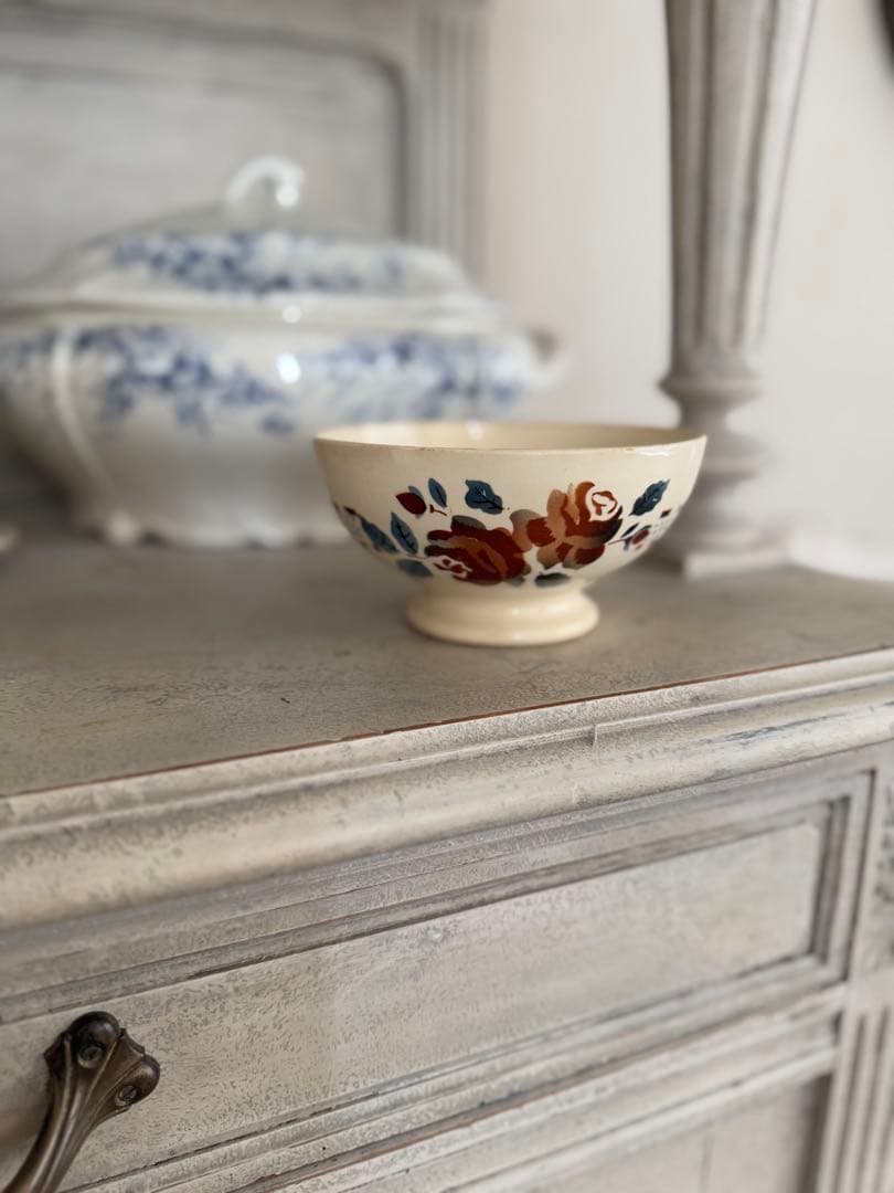 フランスアンティークディゴワン薔薇とリボンのステンシル柄カフェオレボウル