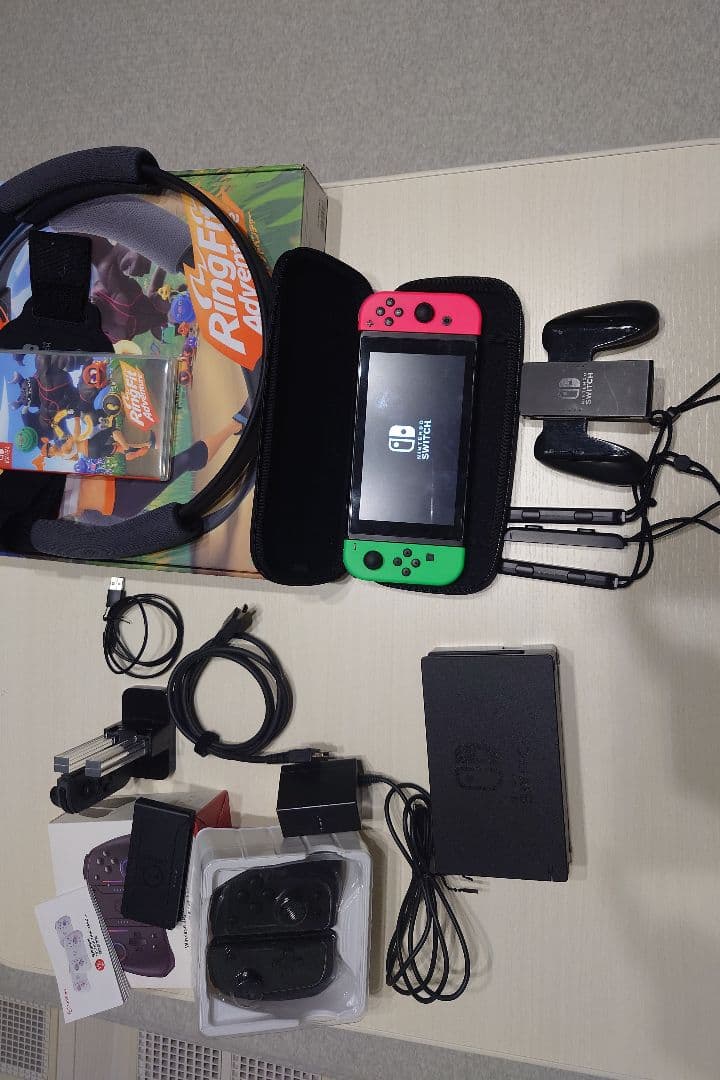 D*H様 Switch 本体 リングフィット、携帯用コントローラー、充電スタンド